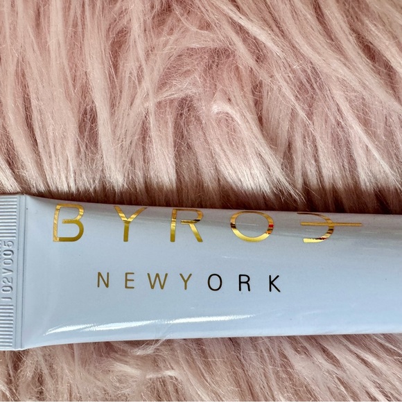 BYROE Truffle Eye Serum | Anti-Aging Treatment - Picture 4 of 4